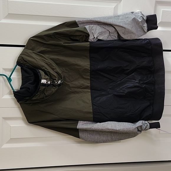 Women's Victoria's Secret Pink Size M-L Camo Lined Waterproof Jacket - Picture 4 of 8